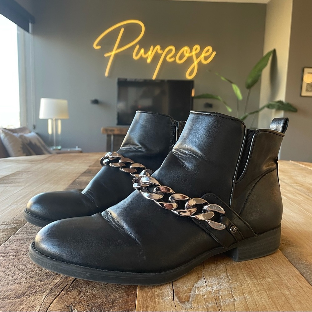 Silver chain black leather ankle flat booties